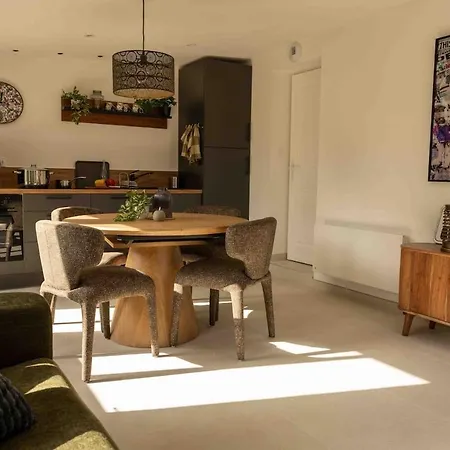 La Maison Chaplin, Modern For 4 People And Outdoor Area *
