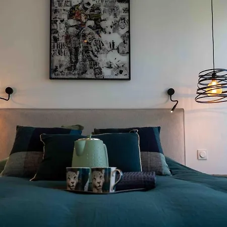 La Maison Chaplin, Modern For 4 People And Outdoor Area Nyaraló *